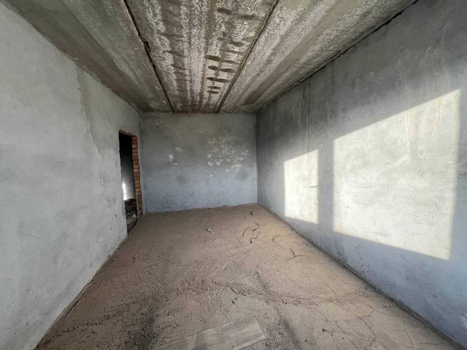 N.12087
Срочно! ПРОДАЁТСЯ 2х комнатная квартира в Новостройке