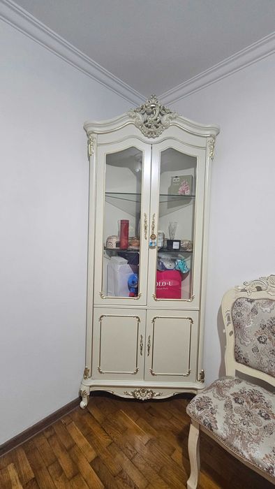 Сервант для гостиной