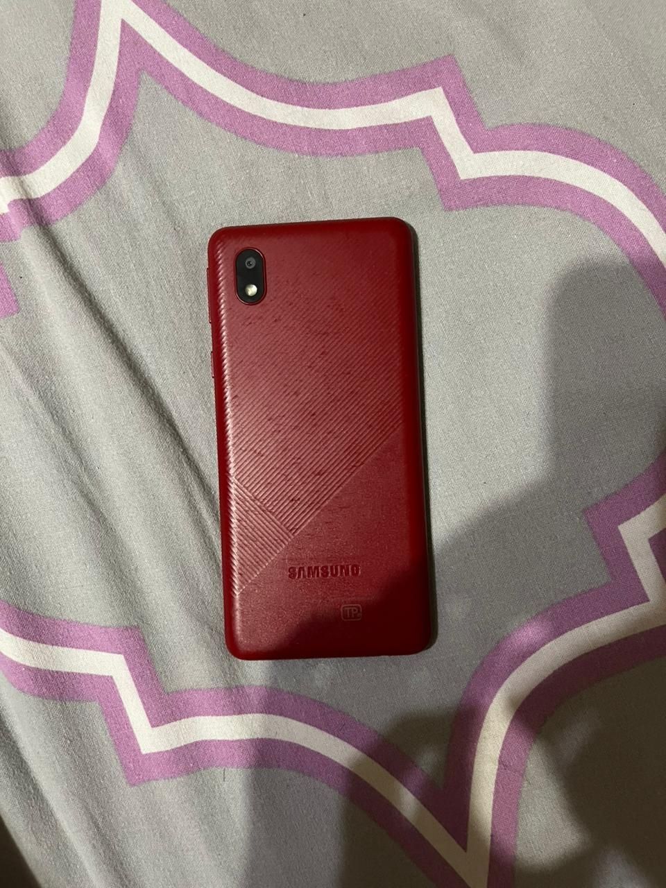 Продаю Samsung А01 за 20000 (торг)
