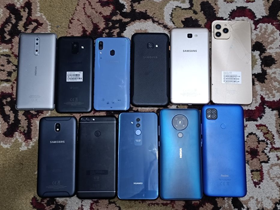 Vând Telefoane Diferite Marci