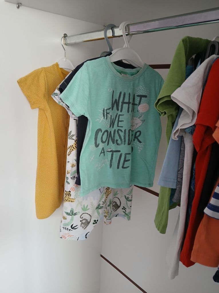 Дрехи Zara, benetton, h&m ,m&s, 3-4 години