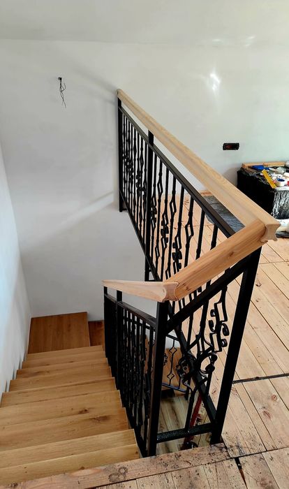 Scara interioara / exterior/ lemn/ fier forjat