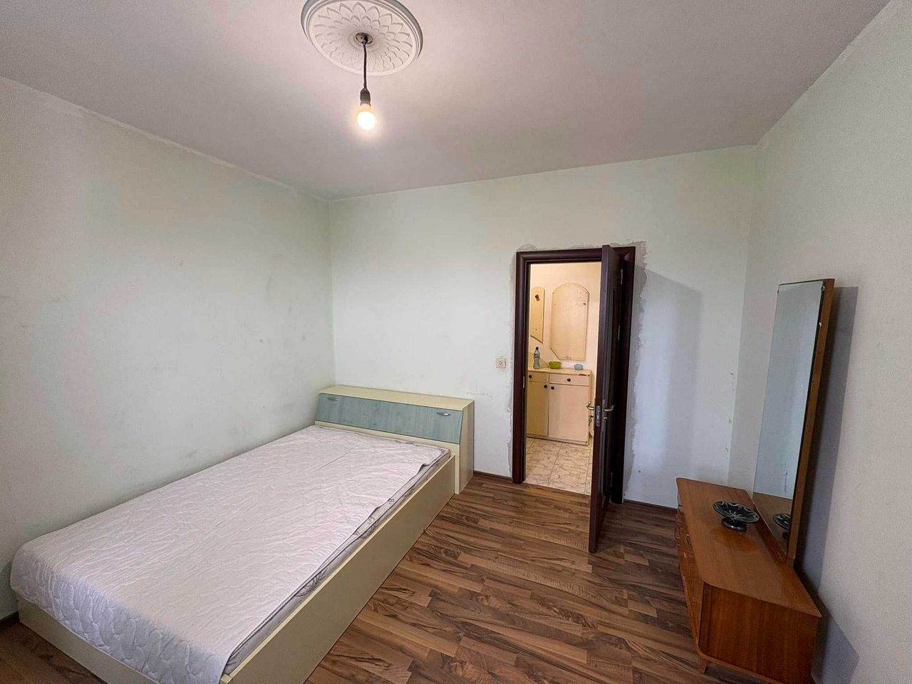 Продава се Тристаен апартамент в Видин, Панония - 77 кв.м за 599 €/кв.м - Снимка #8