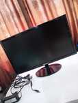 Vând monitor gaming Samsung