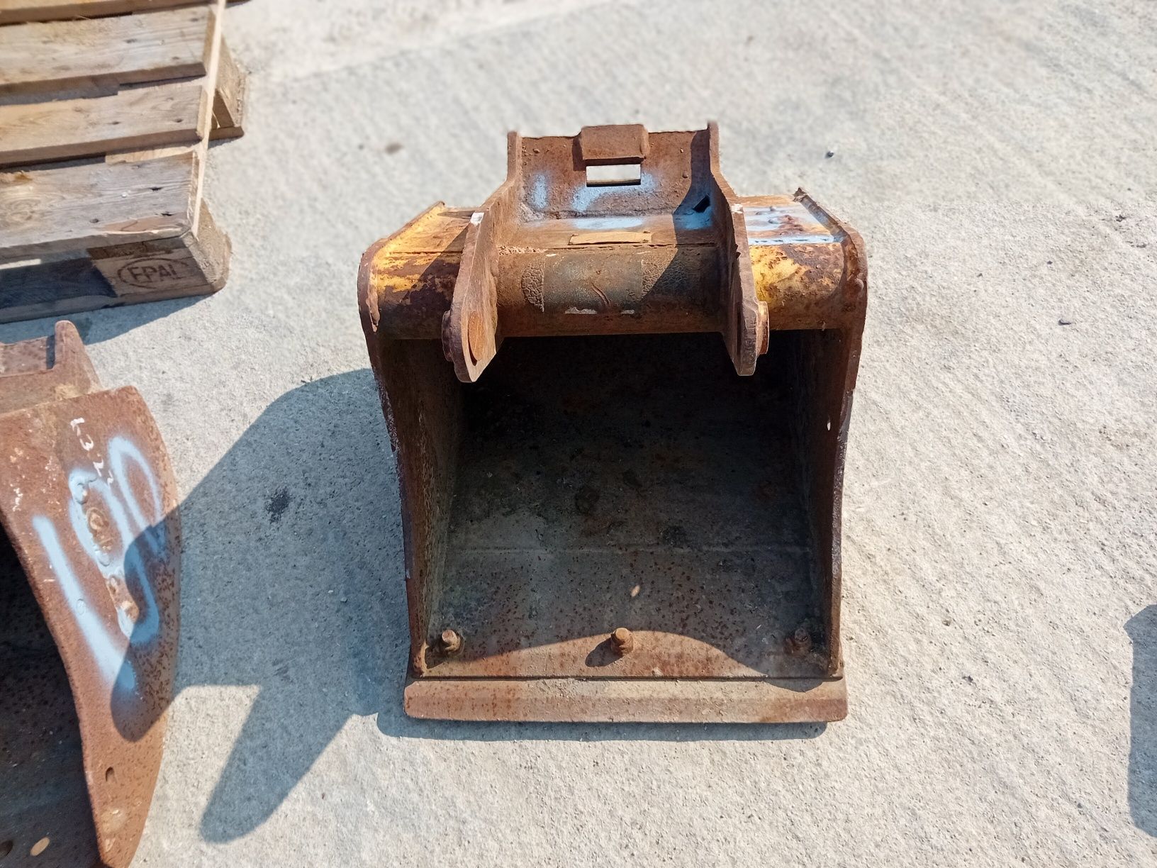Cupa 45 cm miniexcavator 1.8 2.2