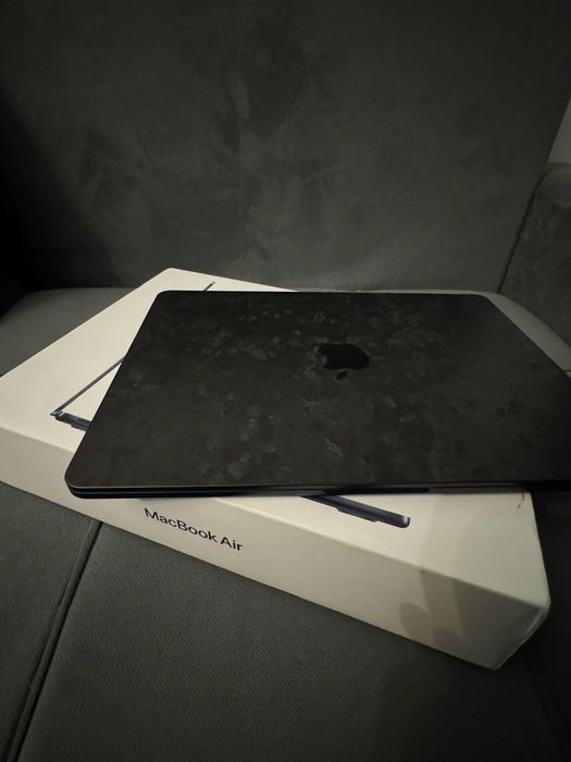 Macbook Air 13 m2 8/256