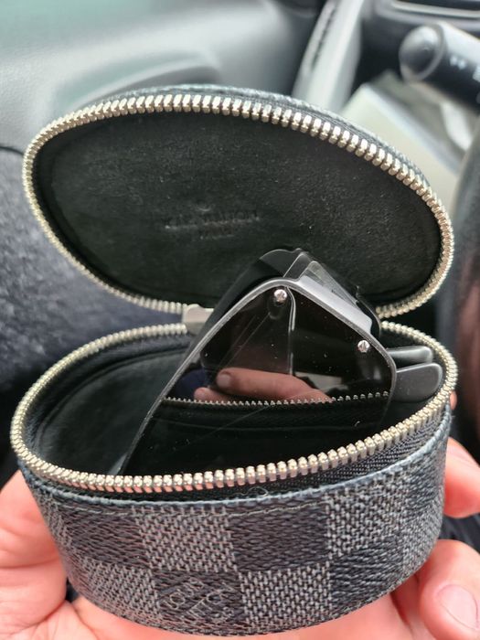 Оригинални очила Louis Vuitton сгъваеми слънчеви очила с калъф