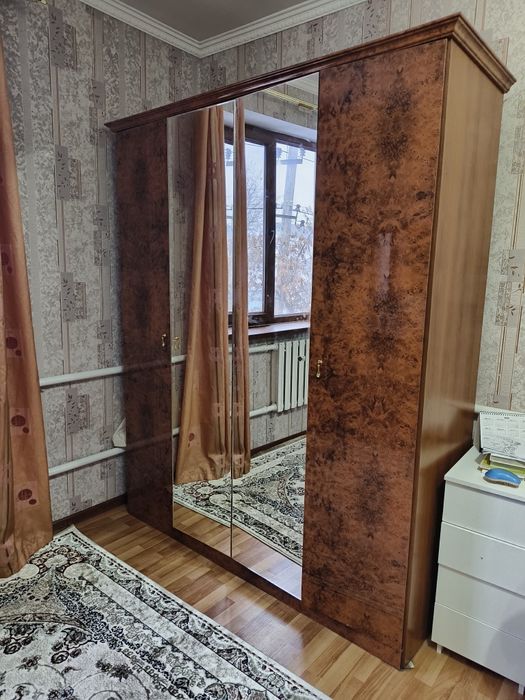 Спальный гарнитур