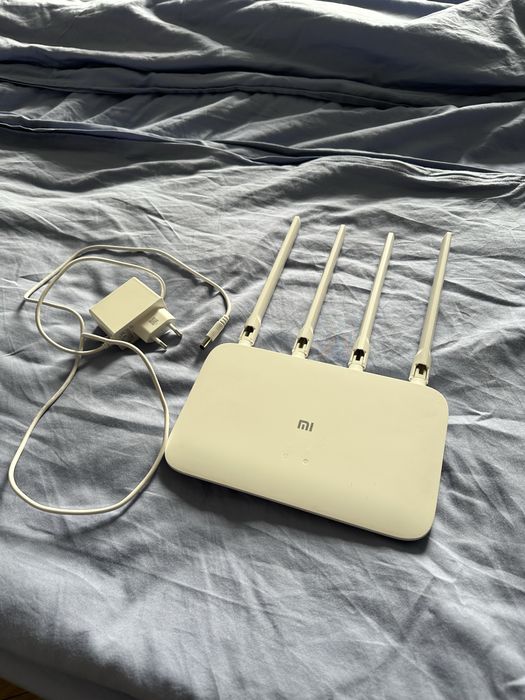 Xiaomi Mi Router 4A Gigabit— AC1200 | 2.4/5 ГГц | 4 антенны