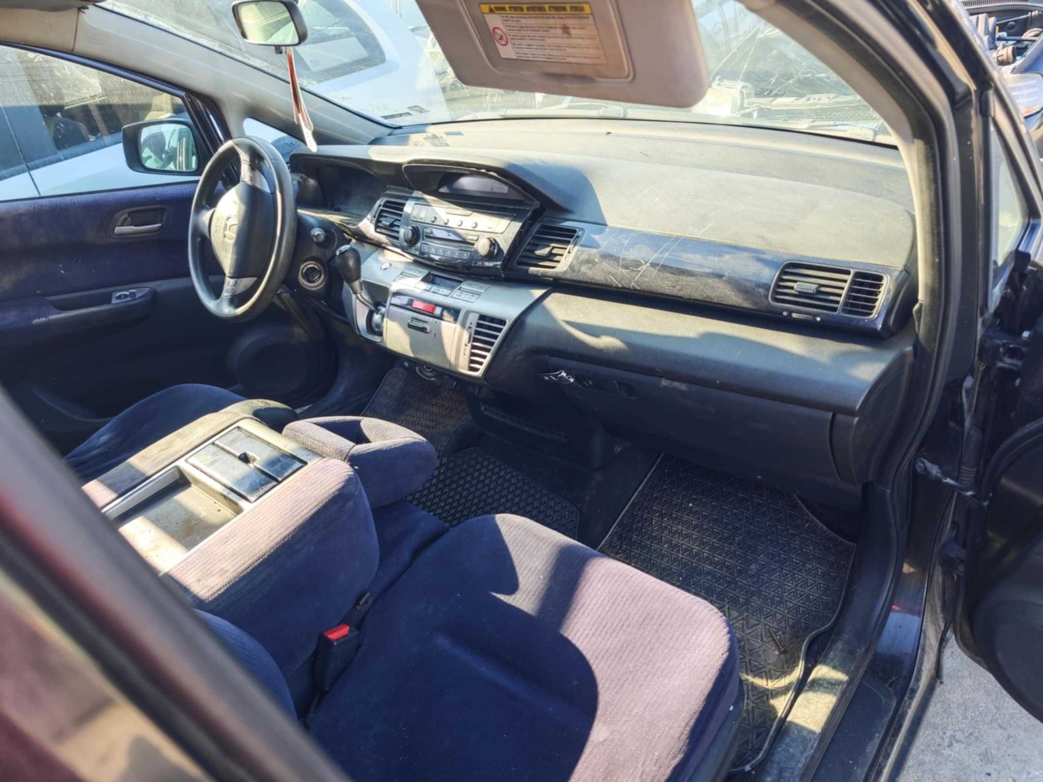 Honda FR-V / Хонда ФР-В 2.2 i-CTDi