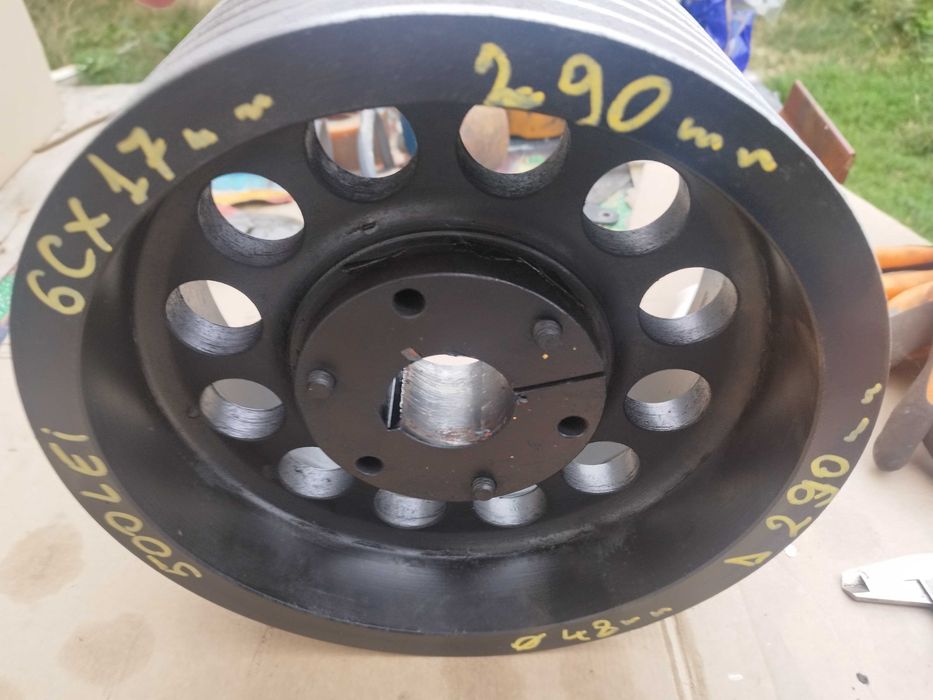 Fulie cu 6 curele de 17 diametrul 290 mm