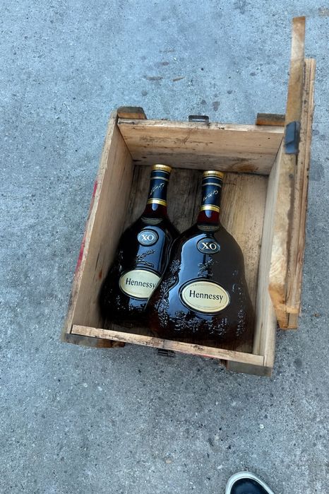 Cutie, lada, lăzi armament armată pentru depozitat sau decor