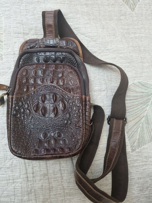Продам сумку наплечная