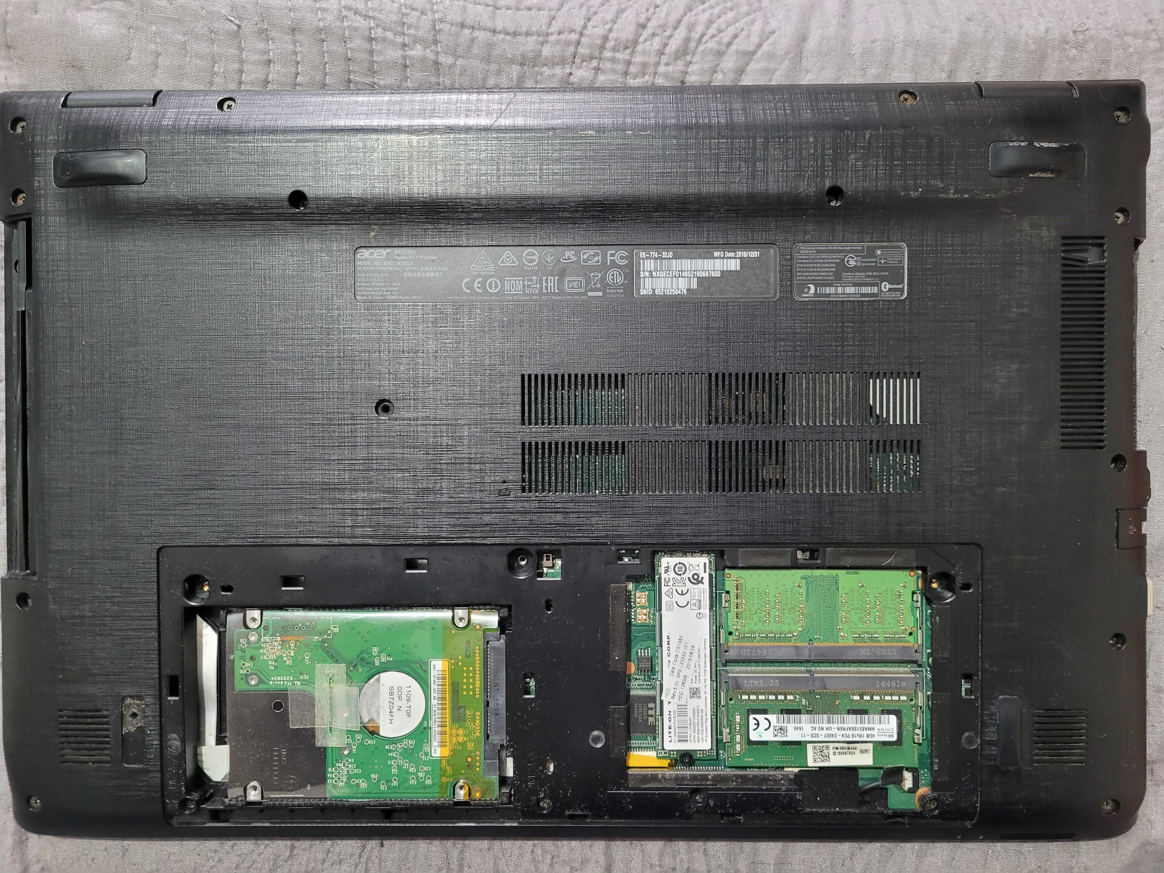 Laptop Acer Aspire Skylake I3-6060U, 2.90 GHz 8 Gb DDR4 SSD 256 Gb
