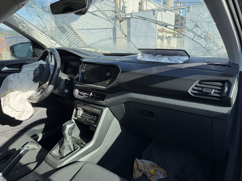 Vw t-cross 2022 1.0tsi dsg