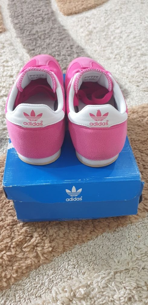 Adidas Dragon nr 40