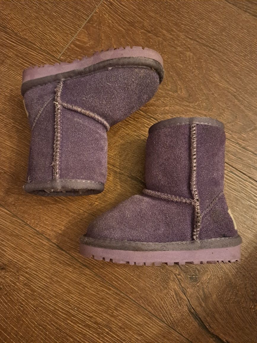 Детски ботуши UGG, размер 23