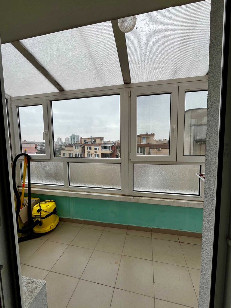 Дава се под наем Двустаен апартамент в Бургас, Изгрев - 62 кв.м за 408 € - Снимка #13