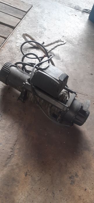 Troliu electric 6 tone 12 volti