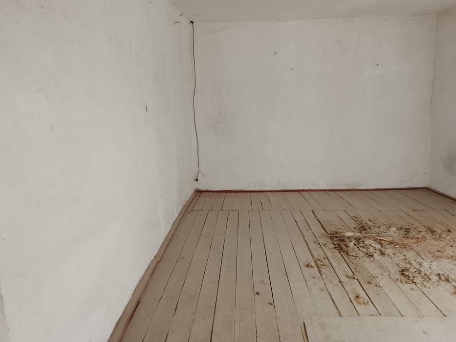 Срочна Уй сотилади