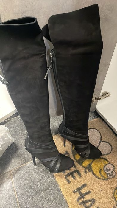 Ботуши  Guess оригинални
