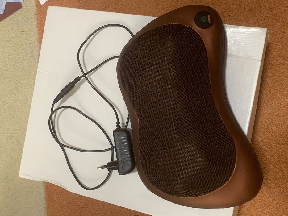 Se vinde perna de masaj electrică cu 4 role de masaj.