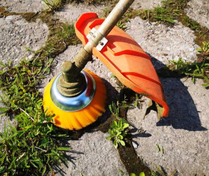 Perie pentru curatat buruieni, pentru motocoase cu fir plastic,8 inch