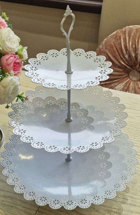 Поставка за мъфини/сладкиши 42см/31,5см