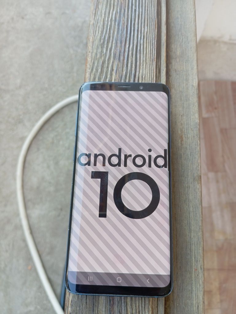 Samsung Galaxy S9+