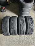 4 anvelope iarna 215 65 16 Semperit