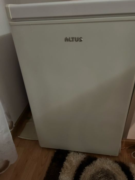 Vand congelator Altus