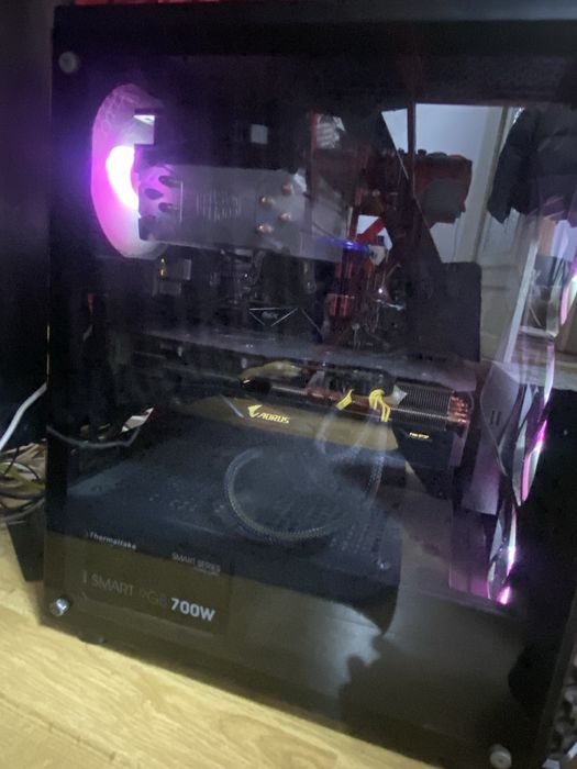 Pc gaming facut pe piese