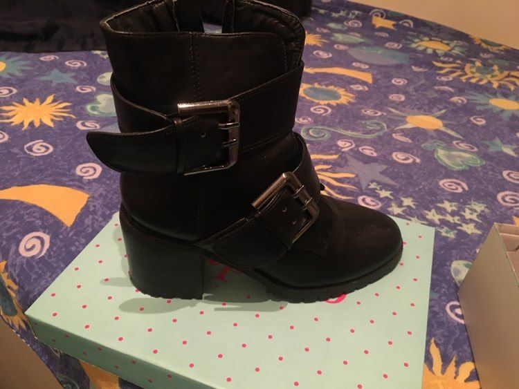 Черни Боти на ток Buffalo, кожа