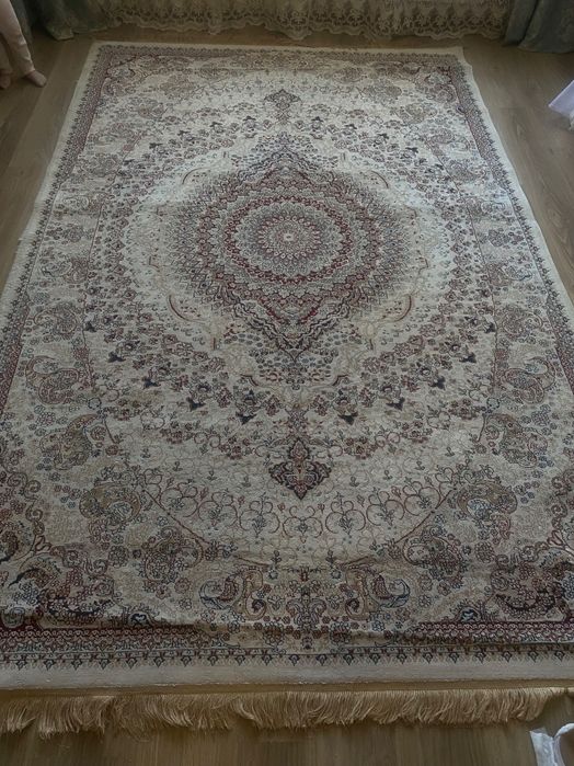 Ковер хороший состояние 2/3