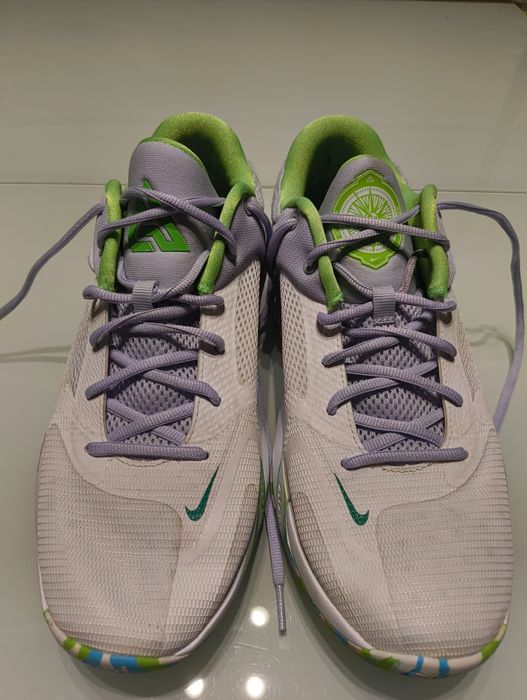 Маратонки Nike Zoom Freak 4