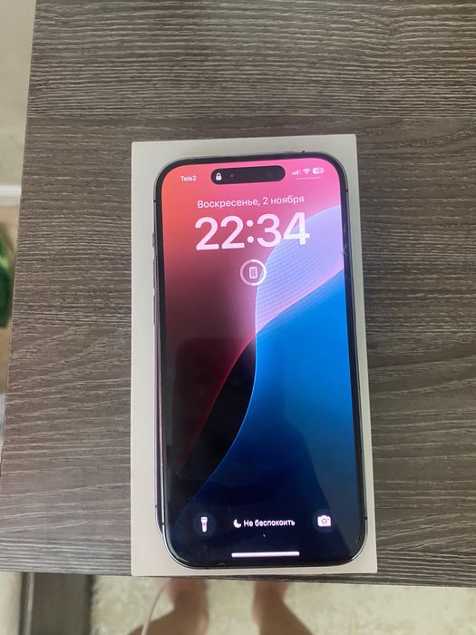 Продам айфон 14 про срочно