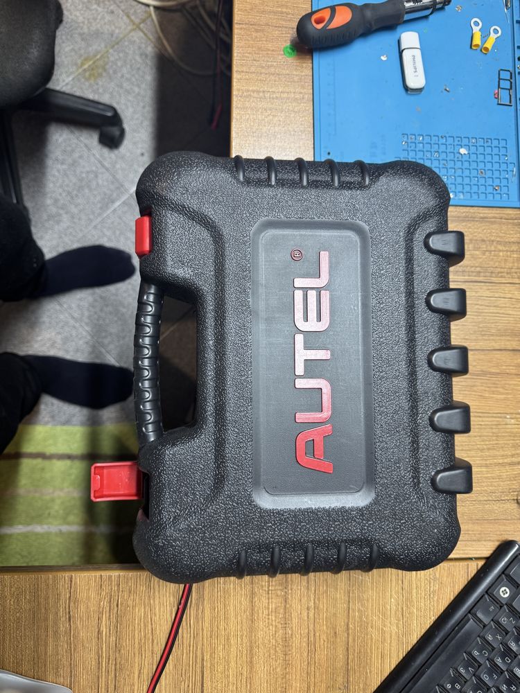 Авто Диагностика и Програматор Autel