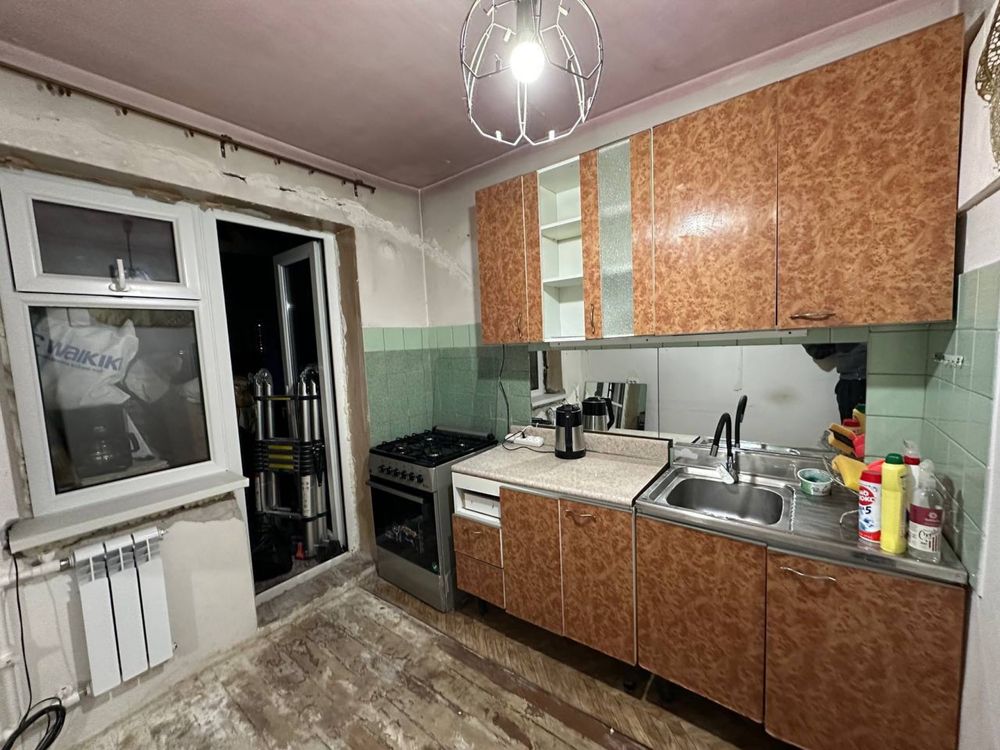 Продается квартира 2х ком 39м2 Новомосковская Дархан