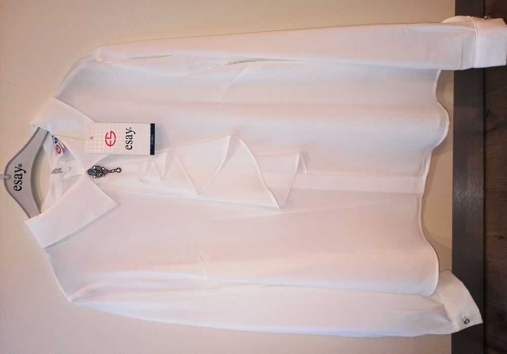 Официални блузи JOVENNA и Esay