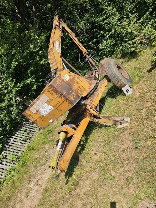 Vând încărcător de gunoi VaiaCar