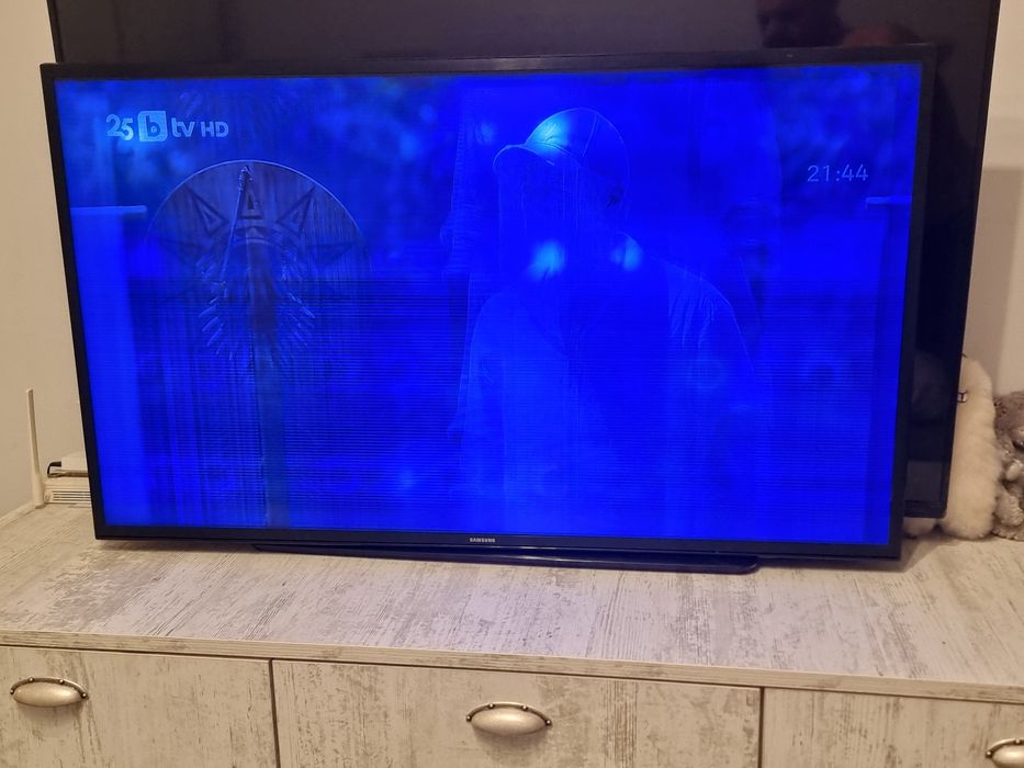 Продавам Телевизор Samsung