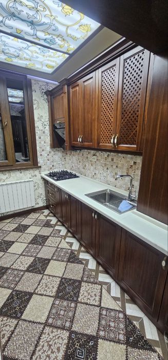 Сдается квартира на Ойбеке 3 комнатная