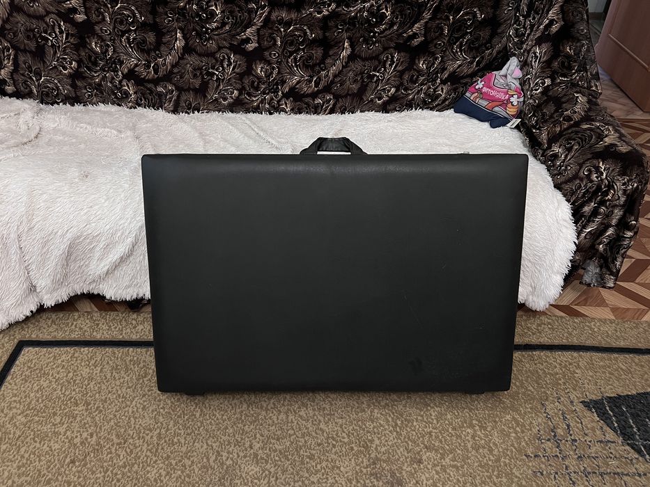 Продам кушетку чемодан б/у