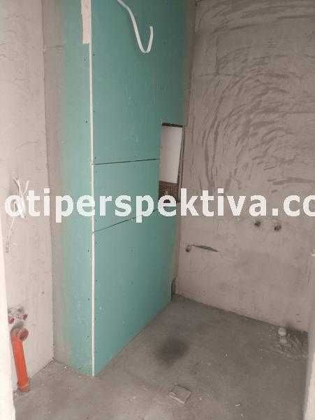 Продава се Двустаен апартамент в Пловдив, Тракия - 76 кв.м за 1272 €/кв.м - Снимка #2