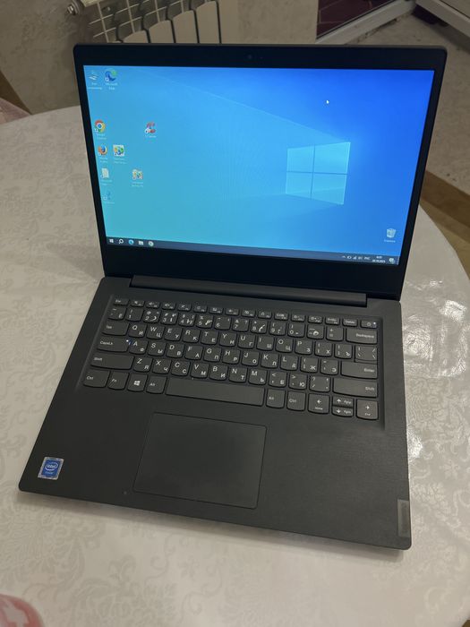 Ноутбук Lenovo V14-IGL