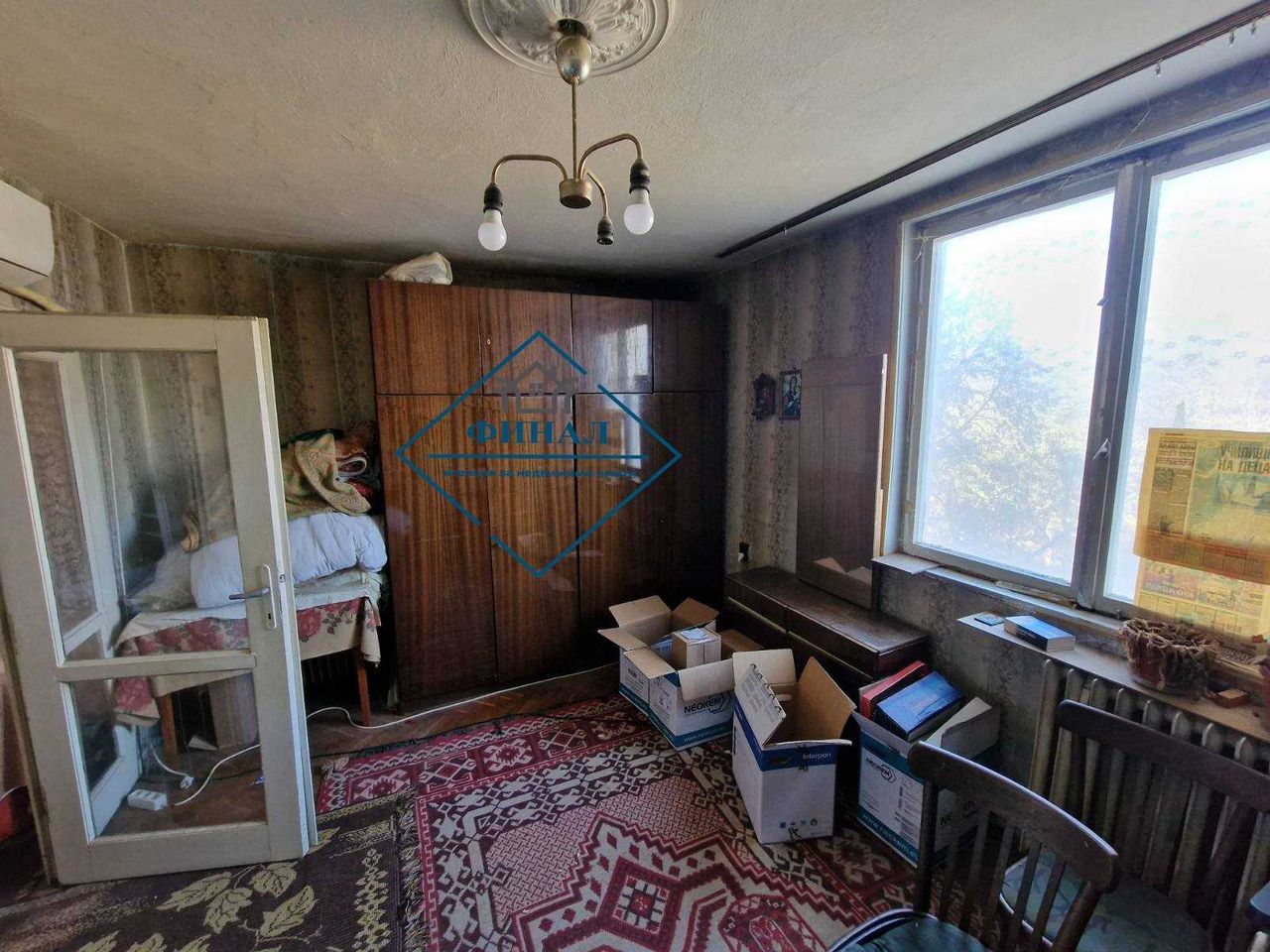 Продава се Двустаен апартамент в Шумен, Тракия - 58 кв.м за 1100 €/кв.м - Снимка #1