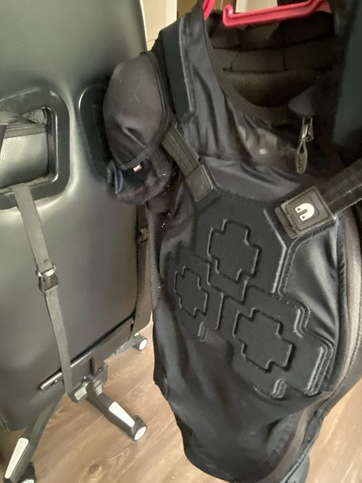 Протектор за тяло S размер evoc pro black