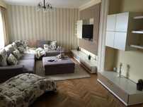 Inchiriez apartament cu 4 camere, decomandat, 110mp, zona judetean