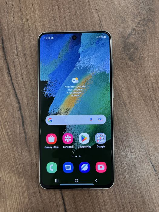 Продам Samsung S21 FE