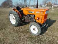Tractor viticol fiat 450